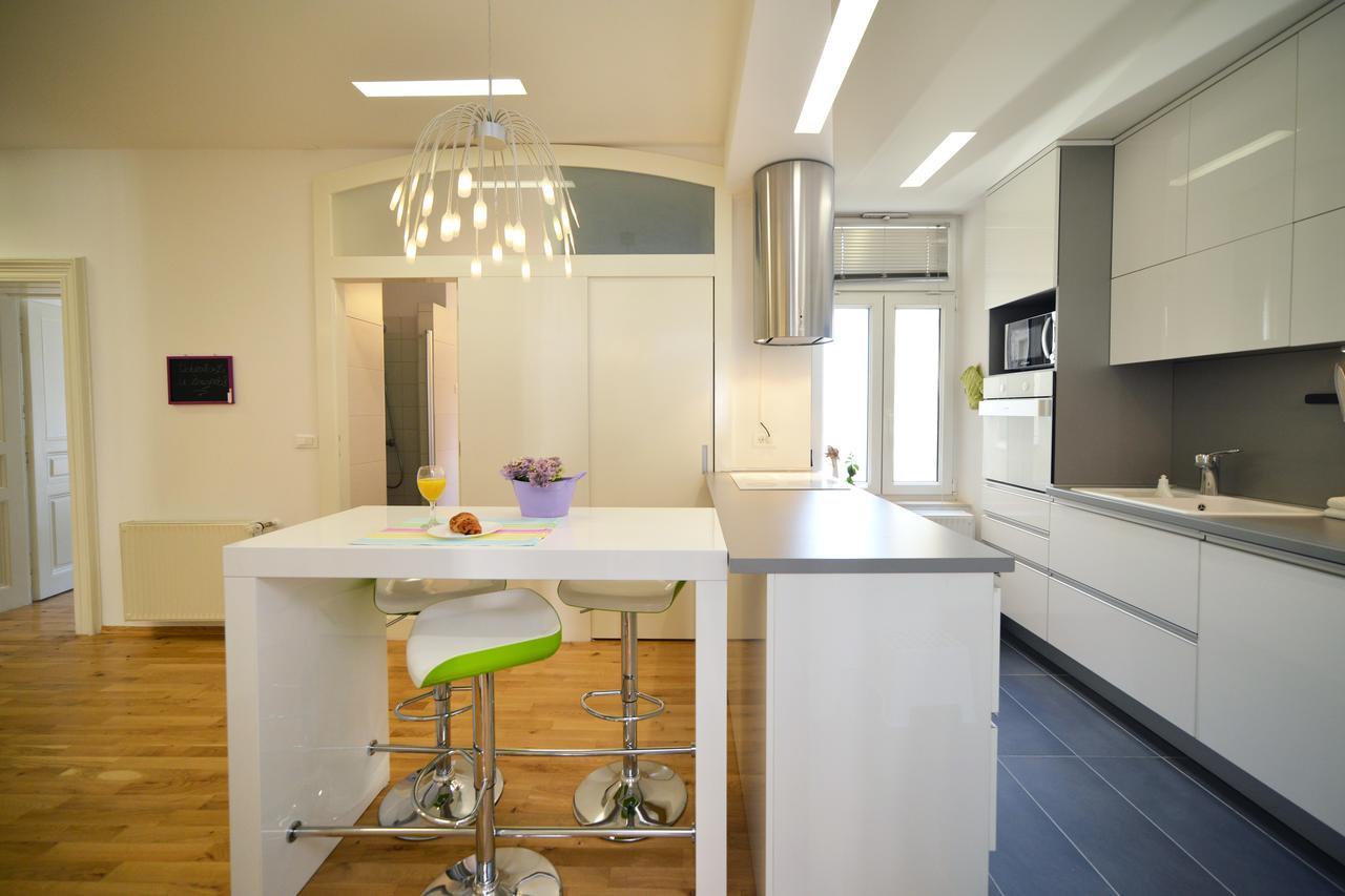 Apartament Secret Garden Zagrzeb Zewnętrze zdjęcie